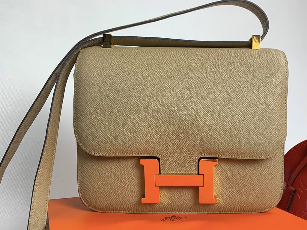 Capa do post sobre bolsa Constance da Hermès