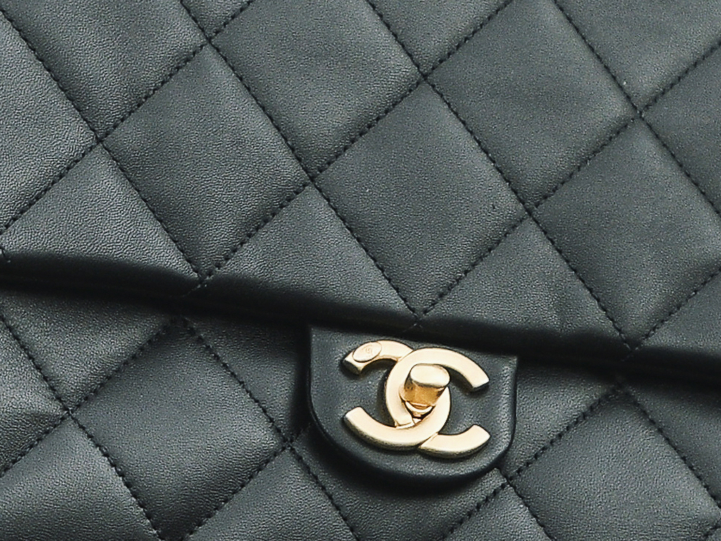 Como reconhecer uma bolsa Chanel original: 12 aspectos fundamentais