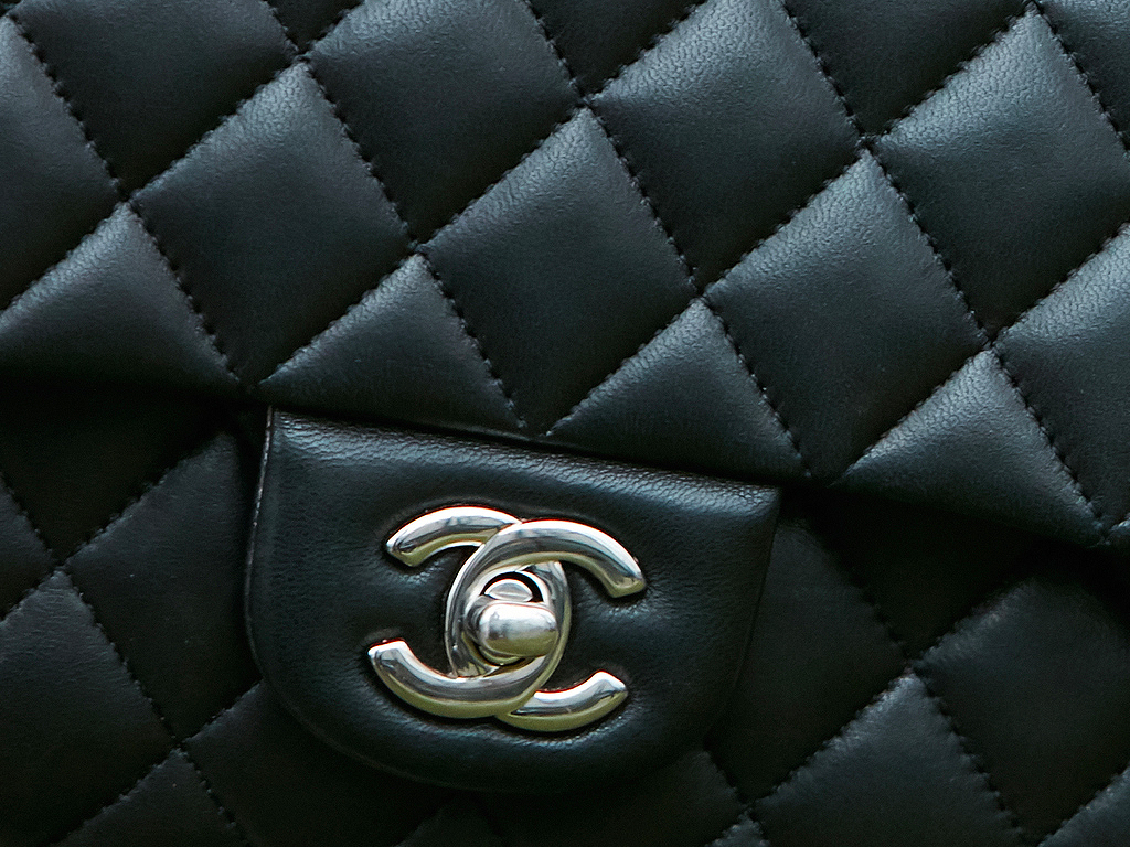 Costura de bolsa Chanel