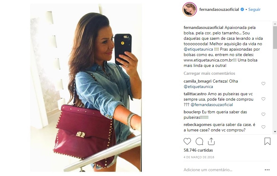 Fernanda Souza usa bolsa comprada no Etiqueta Única