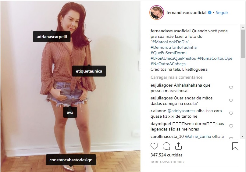 Fernanda Souza usa camisa comprada no Etiqueta Única.