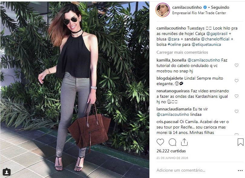 Camila Coutinho usa bolsa Céline Luggage
