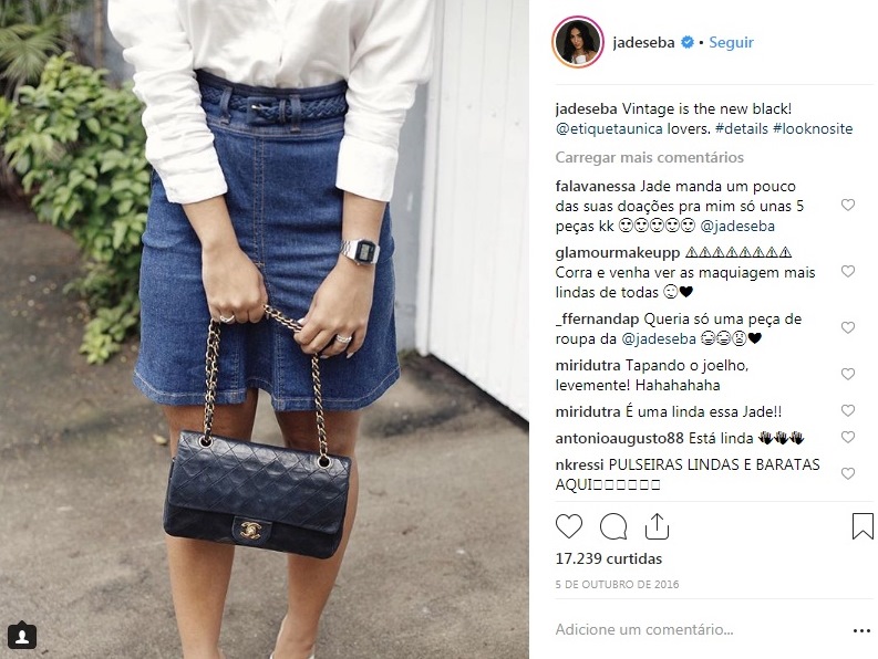 Jade Seba usa bolsa Chanel comprada no Etiqueta Única.