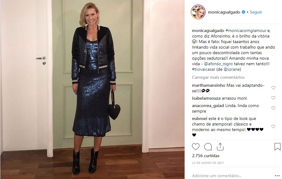 Mônica Salgado usa bolsa Moschino comprada no Etiqueta Única.