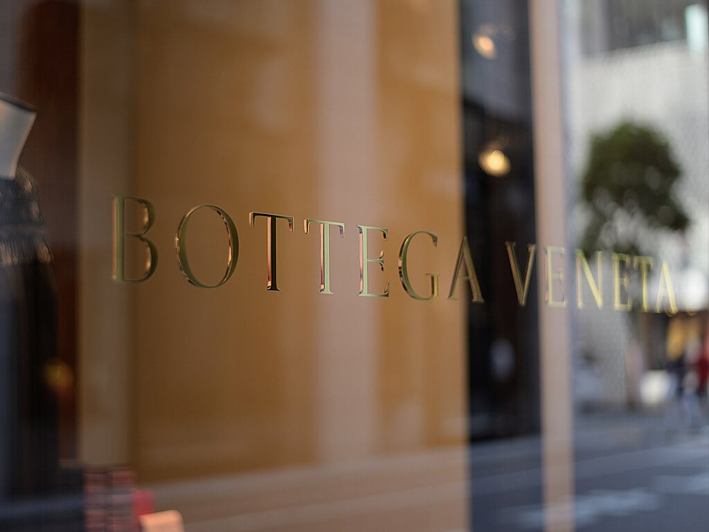 Bottega Veneta – Tradição do couro e Intrecciato