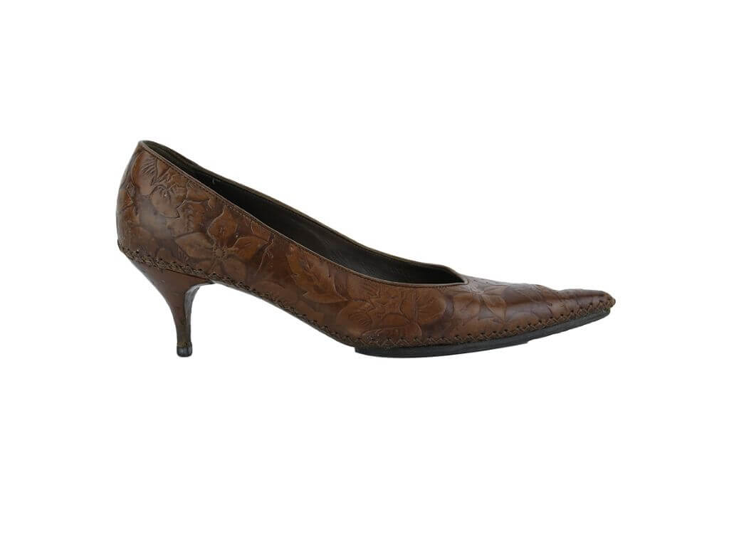 Sapato Kitten Heel Celine Marrom.