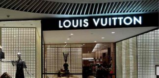 Louis Vuitton especializada na produção de bolsas e em malas feitos em couro e lona