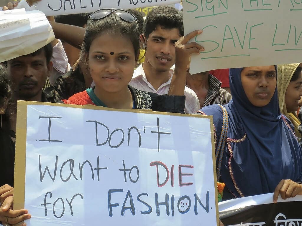Trabalhadores reivindicam: "Eu não quero morrer pela moda!
