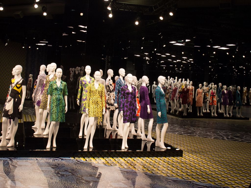 Wrap Dress, o icônico vestido de Diane Von Furstenberg - Etiqueta Unica