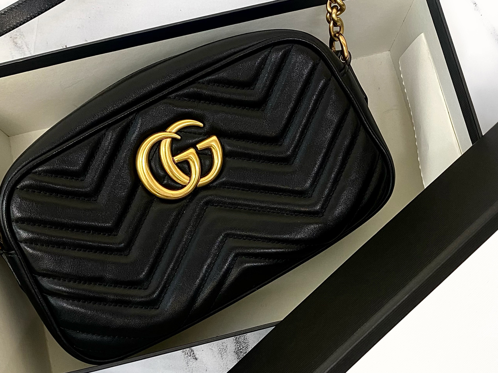 Bolsa Gucci GG Marmont. Clique na imagem e confira mais produtos GG!