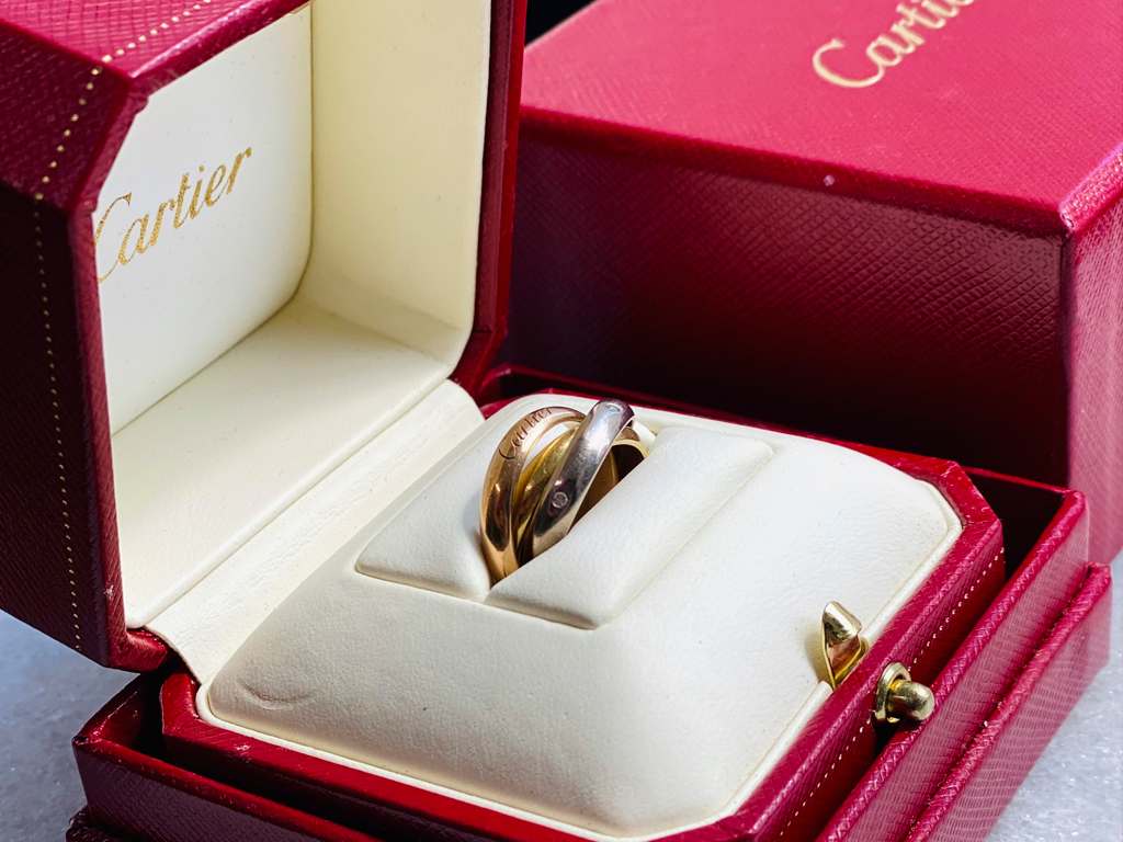 Aliança Cartier. Clique na imagem e confira mais peças Cartier!